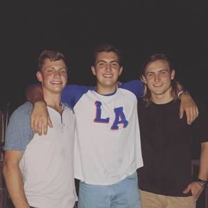 Meet your Posher, Cameron